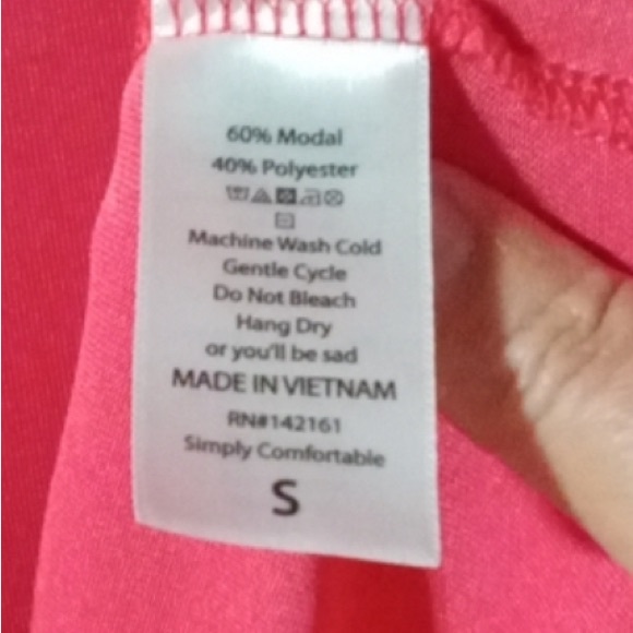 Carly - Picture 3 of 3